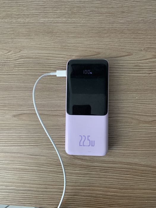 Повербанк Baseus