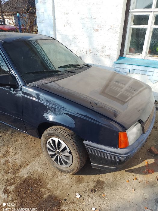 Продам Опель кадет