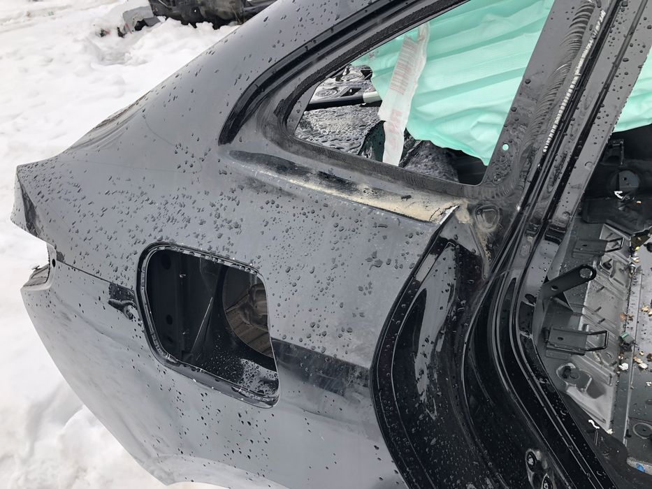 Чверть задня права колір 668 BMW 2 F44 2020-