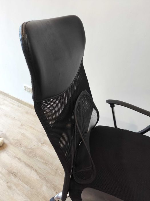 Krzesło obrotowe na kółkach # fotel biurowy siatkowy # JYSK BILLUM