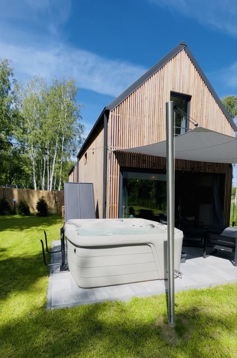 domek nad jeziorem, mazury, jacuzzi, Siemiany, Jeziorak