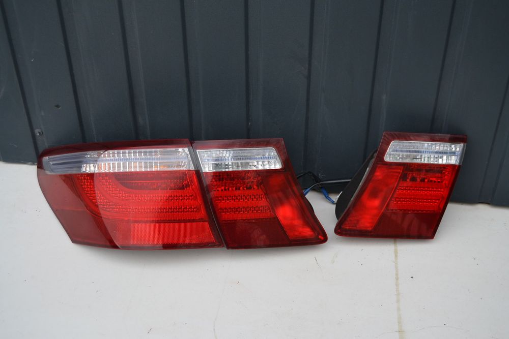 Lampy tył lexus LS IV 460/600h 2006-2017