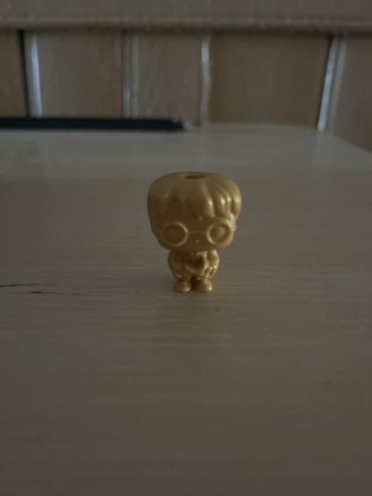 Золотий Гаррі Поттер