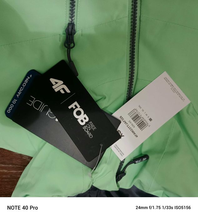 Nowa kurtka snowboardowa 4F XS damska membrana 10000 narciarska S