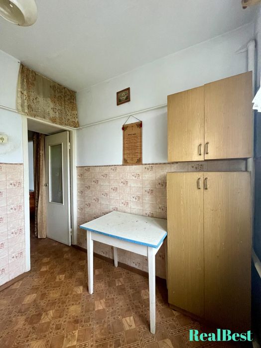 Продаж / Квартира / Заводська, Оженін