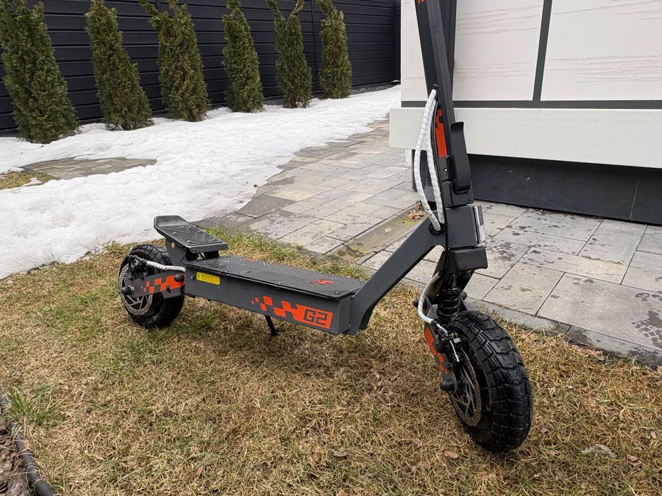 Електросамокат г2