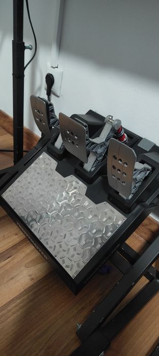 Thrustmaster T-LCM