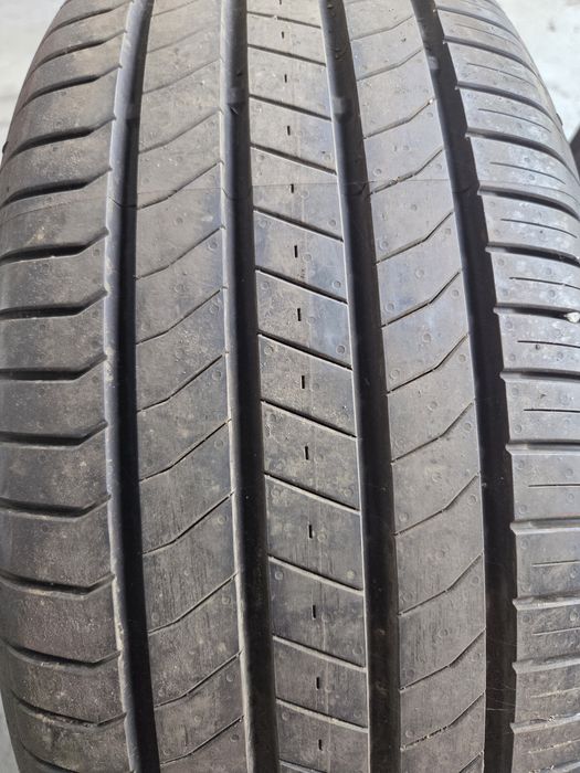 215/55/18 nexen para