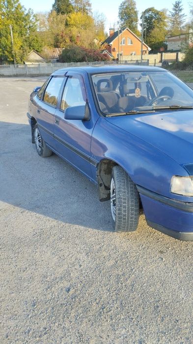 Продам Opel vectra A 1.6