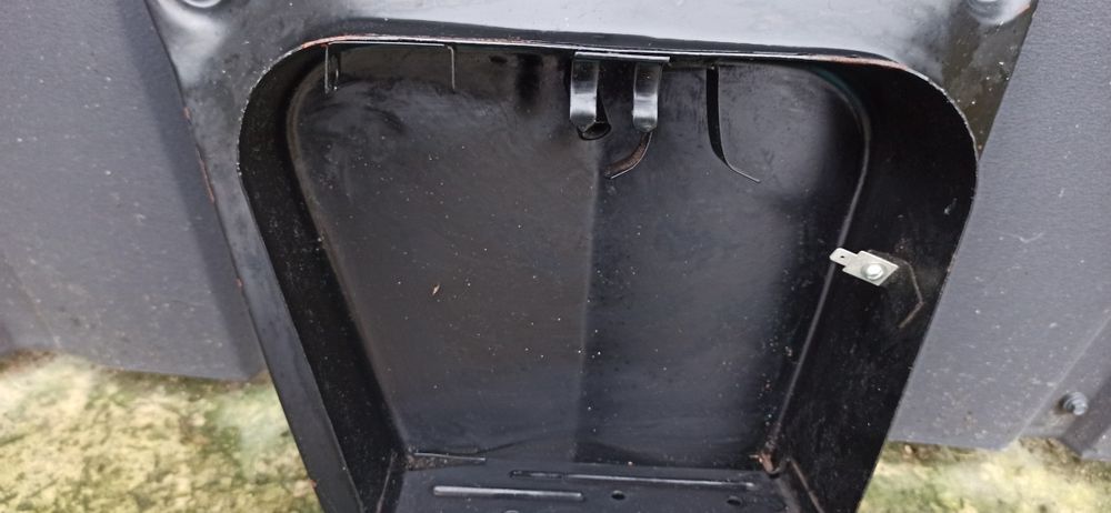 Бардачке ( левый) новый на ИЖ- Планета.