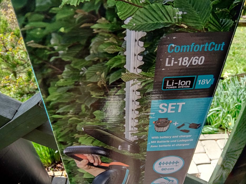 Nożyce akumulatorowe Gardena / nowe nieużywane  . Li 18/60 cm.
