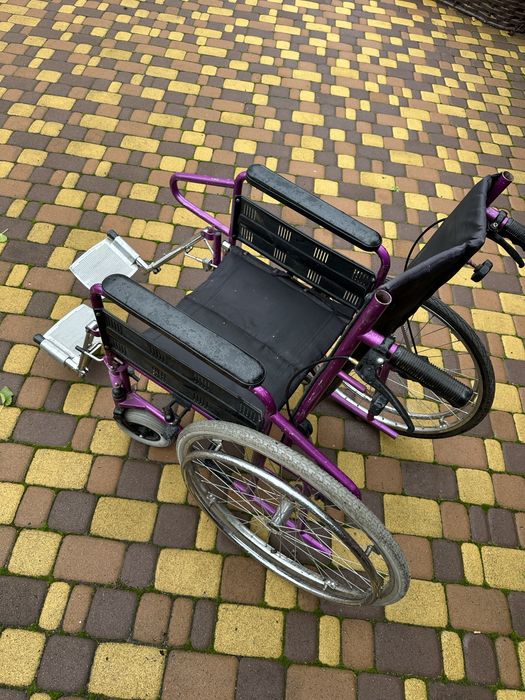 Продам інвалідне крісло в гарному стані