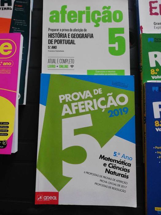 Manuais de apoio ao estudo - vários anos