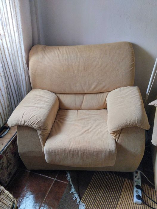 Conjunto de Sofás a bom preço (valor negociável)