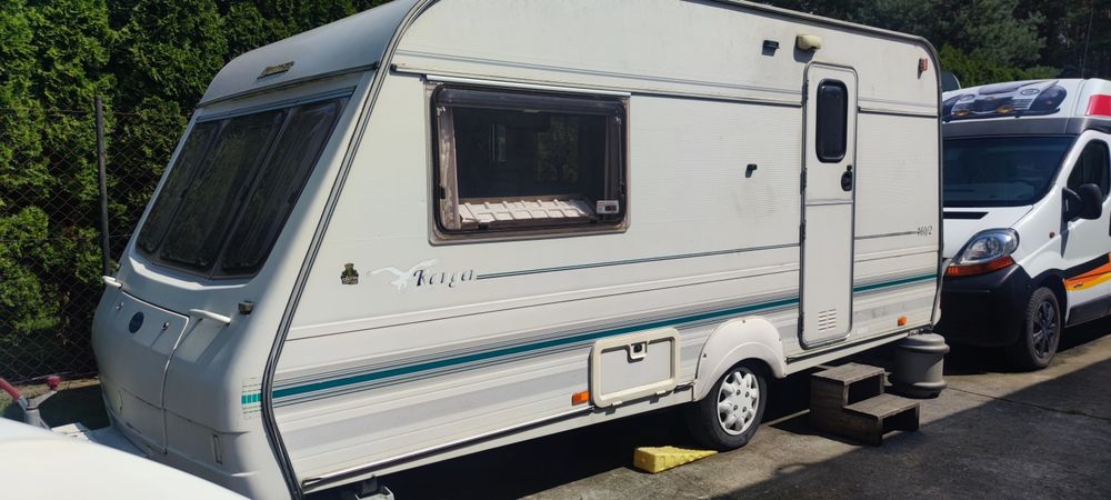 Przyczepa KEMPINGOWA.super stan i wyposażenie 1998r TV