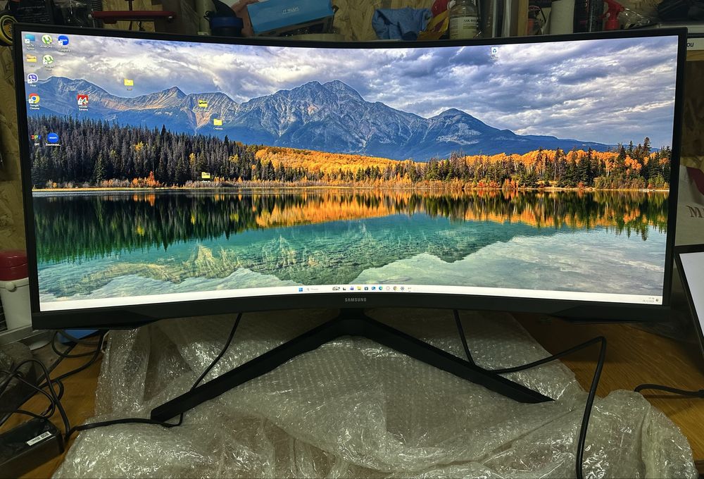 34ʼʼ Samsung Odyssey G5 (LC34G55TWWIXCI/UA)