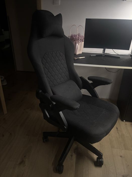 krzesło gamingowe