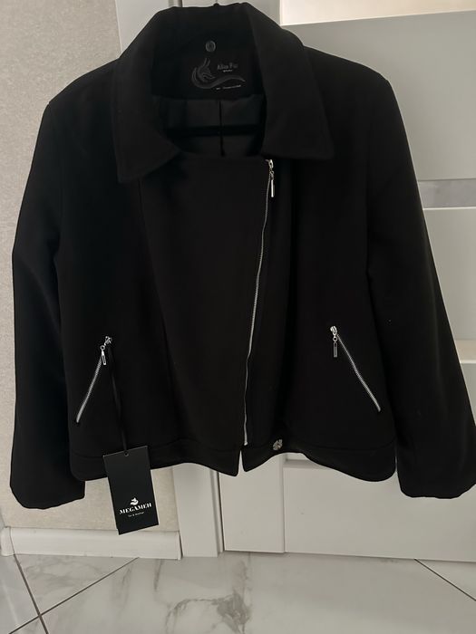 Полупальто короткое Кашемировое(новое)-р50/52 Торг