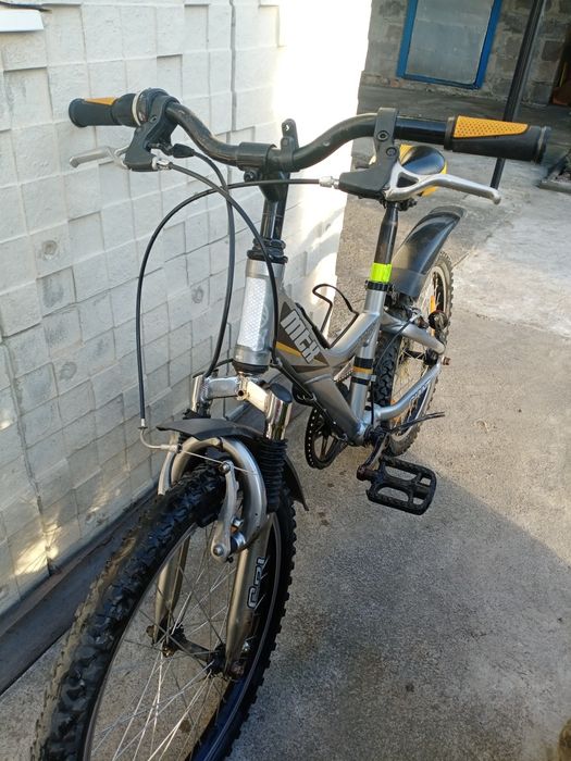 Велосипед дитячий 20