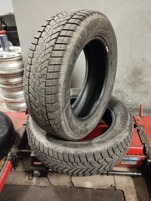 Opony Zimowe Goodyear UltraGip 215/65/R17 215/65/17 2szt Montaż