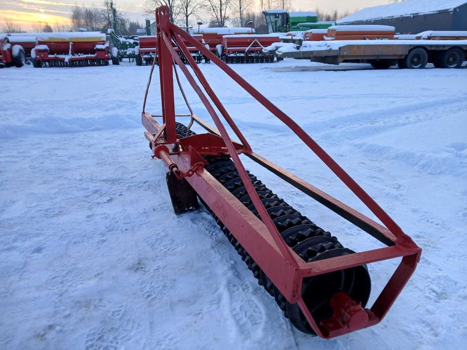 Wał posiewny waly posiewne szer 230cm