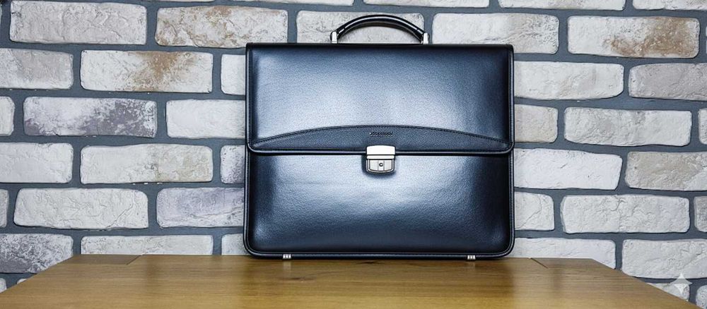 Biznesowa Teczka męska aktówka czarna skórzana