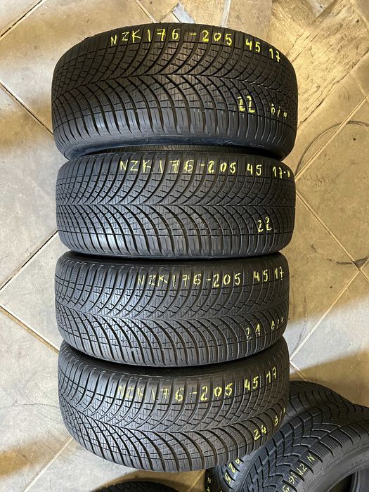 Opony wielosezonowe 205/45/R17 Goodyear Vector 4Seasons Gen3 - 4 szt