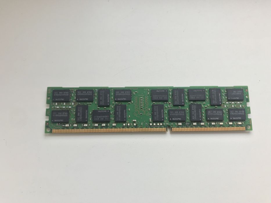 Оперативна память/ОЗУ Samsung 16gb 12800 ddr3 Ecc reg