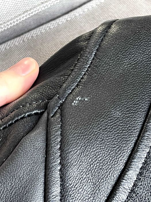 Шкіряна жіноча куртка ZARA