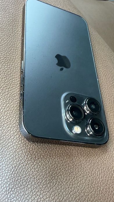iPhone 13 Pro smartfon