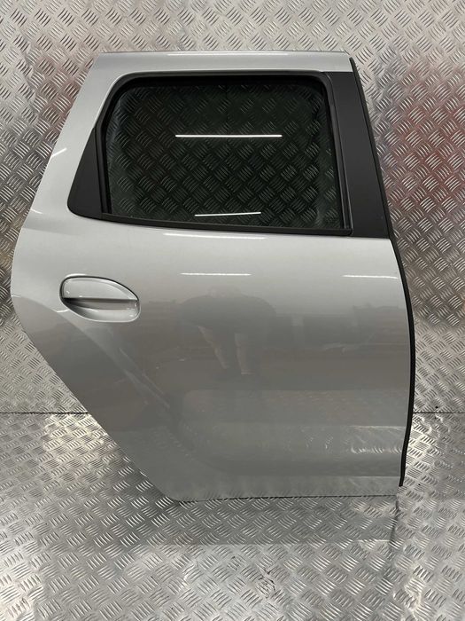 Двері до Renault Duster