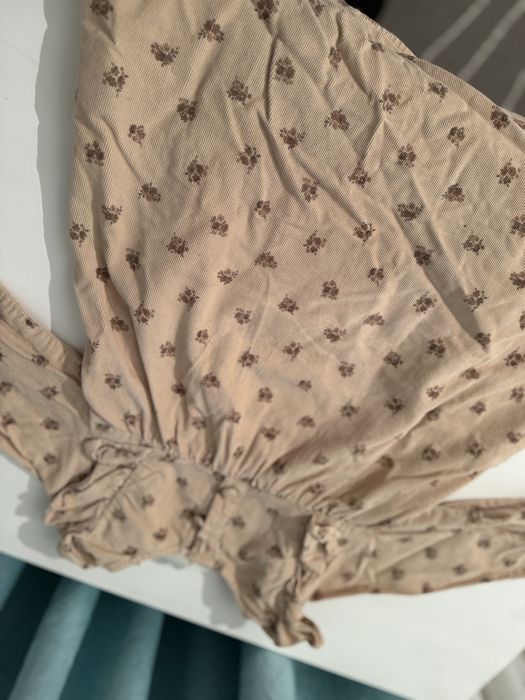 Одяг для дівчток 4 роки