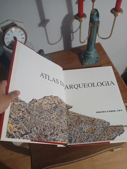 Atlas de Arqueologia - Grande Enciclopédia Portuguesa e Brasileira