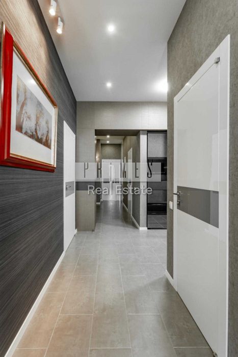 Пропонується до продажу  4-к квартира 119м  у ЖК Новопечерські Липки.