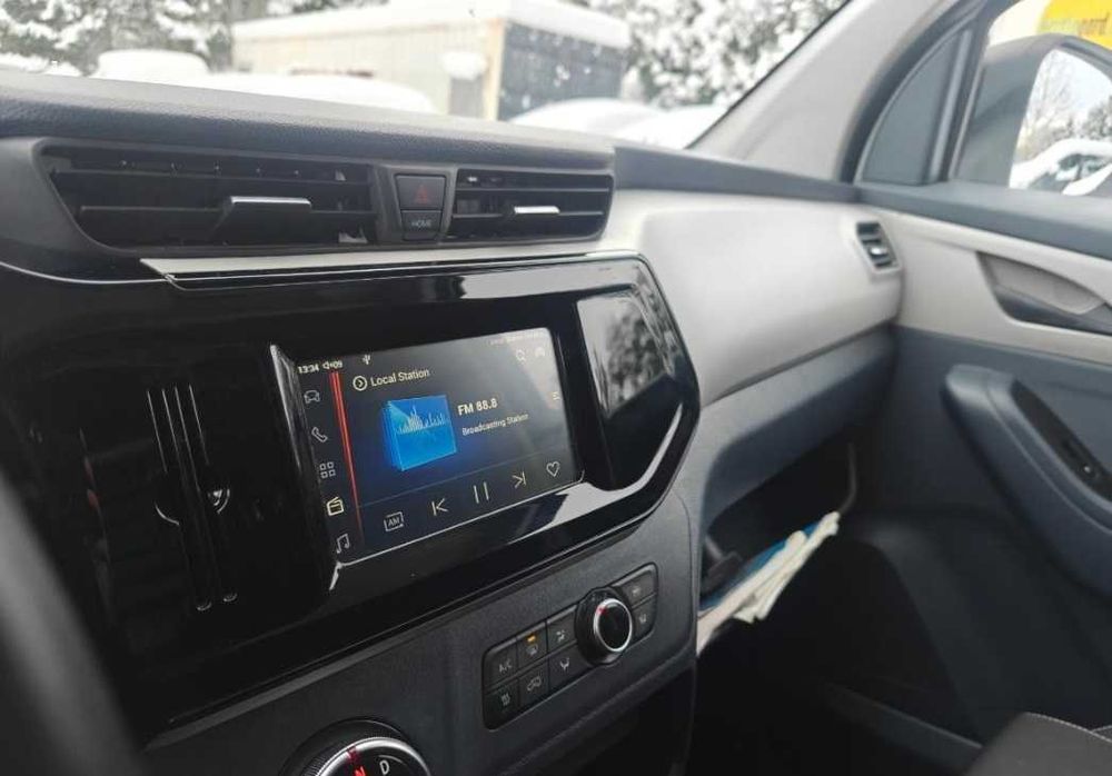 MAXUS e-Deliver 3 2021р електро бус на до 300км, 6,3м3, 1,1 тн, камера