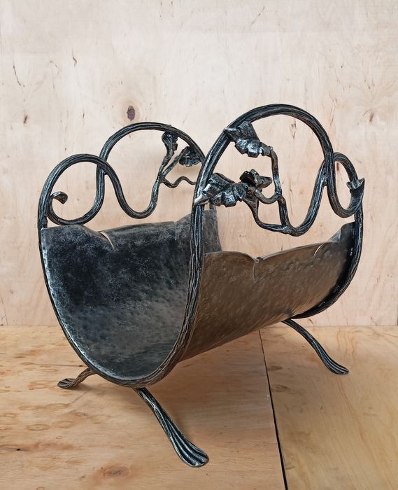 Подставка для дров. Дровница