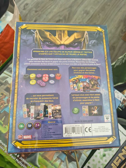 Splendor Marvel versão francesa sem dependência de língua
