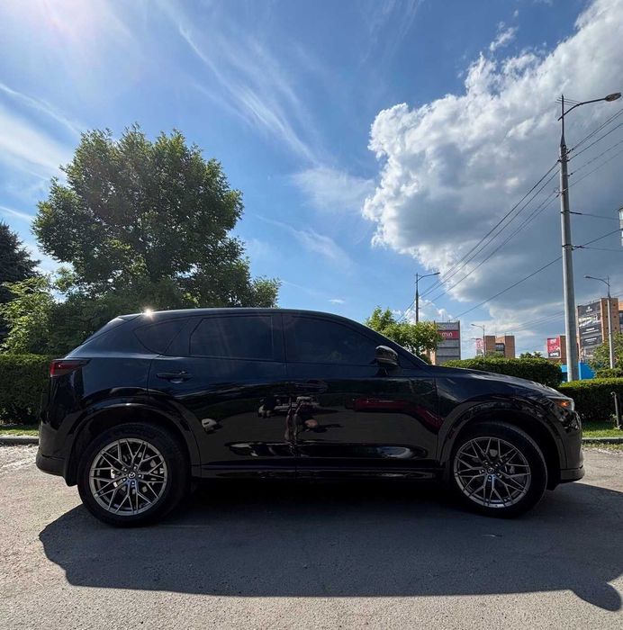 Продам машину Mazda CX-5