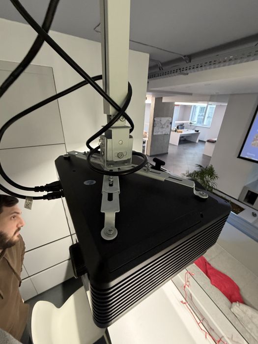 Проектор led projector