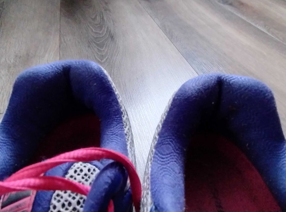 Жіночі кросівки ASICS Gel-Nimbus 15