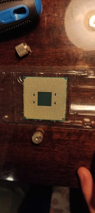 AMD Ryzen 9 3900X / 12 ядер 24 потоки / AM4