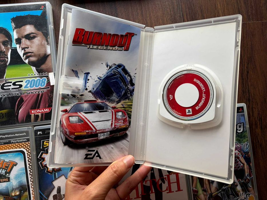 Jogos Playstation futebol videojogos PSP fifa filmes gran turismo pes corridas carros
