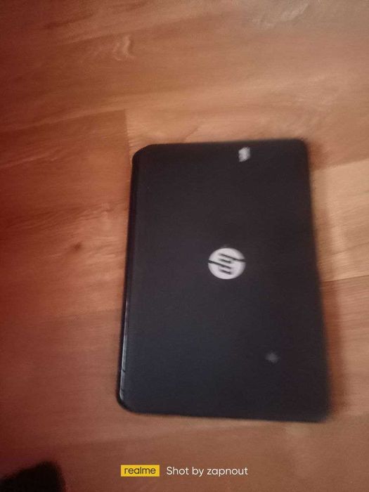 ноутбук hp 250 з зарядним