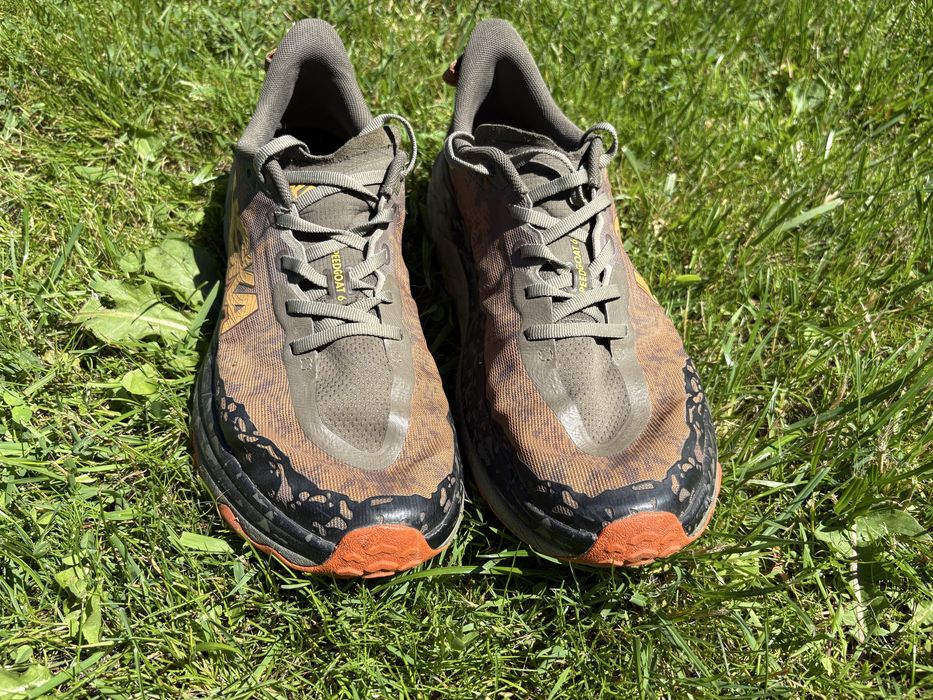 Buty trailowe Hoka Speedgoat 6 - antique olive/squash rozmiar butów 45 1/3
