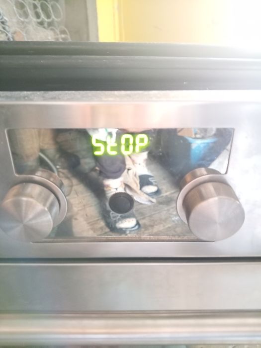 Продам встраиваемая духовка электрическая