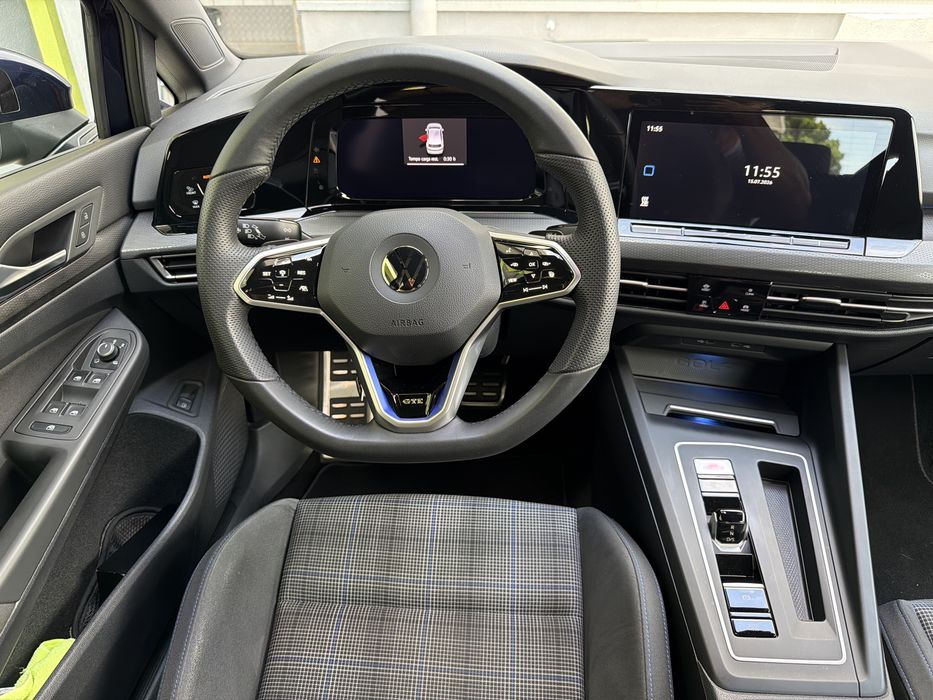 VW Golf GTE Hibrido Plug-in 245 cv