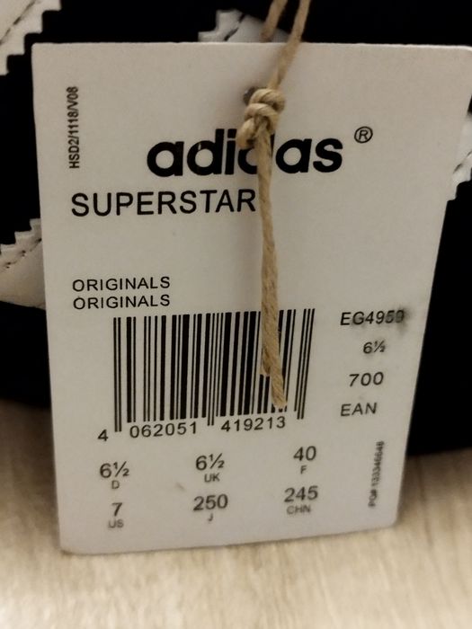 Adidas superstar