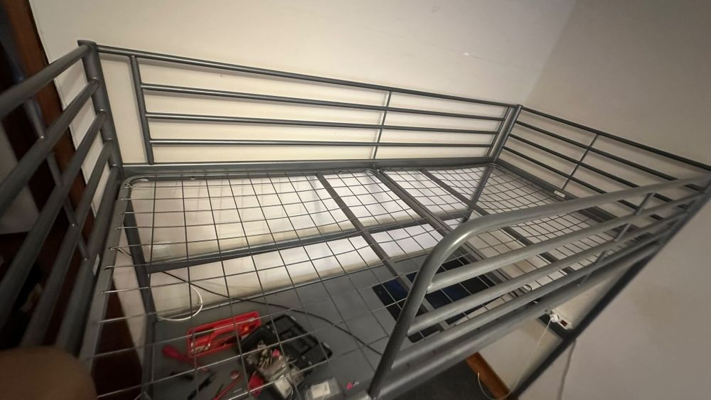 Cama de solteiro