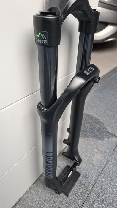 Suspensão de bicicleta