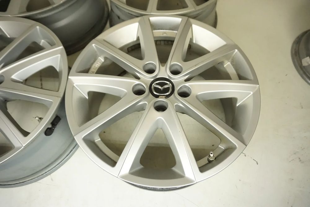 felgi aluminiowe  17 mazda cx3 cx5 cx30 3-5 -6 czujniki